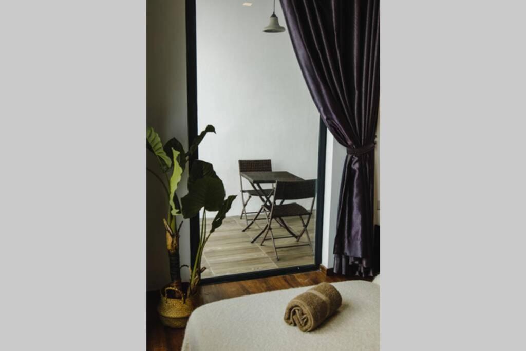 Jazz Suites 1 Vivacity Kuching Exterior photo