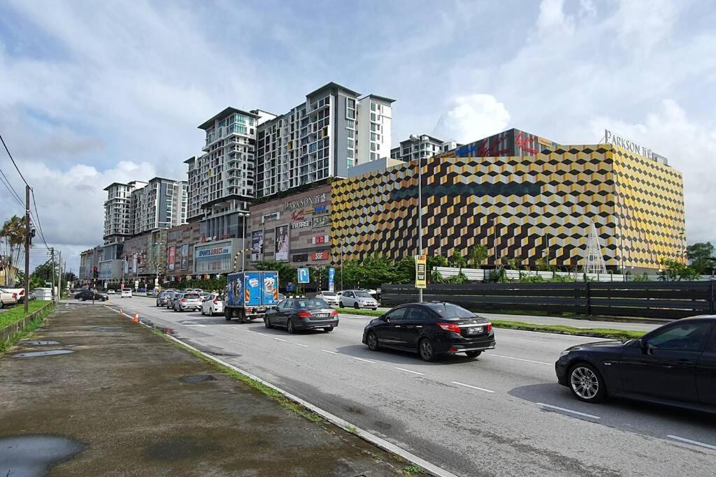 Jazz Suites 1 Vivacity Kuching Exterior photo