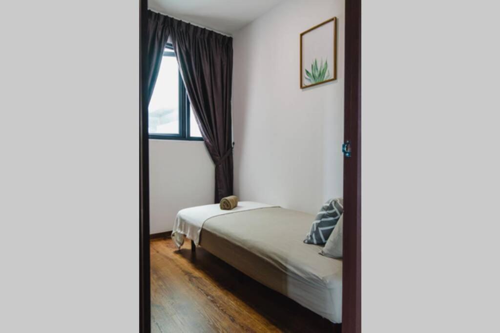 Jazz Suites 1 Vivacity Kuching Exterior photo